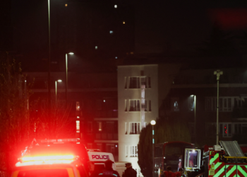 Quatro ambulâncias da comunidade judaica são incendiadas em Londres