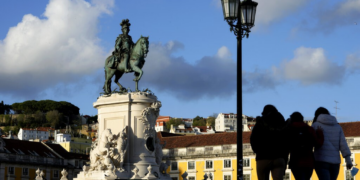 Filha de brasileira em Portugal fica sem autorização de residência por causa de déficit cognitivo