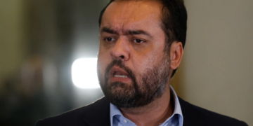 TSE torna ex-governador do Rio de Janeiro, Cláudio Castro, inelegível