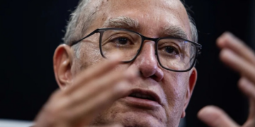 Gilmar Mendes avalia que delação de Vorcaro pode ser "traque" jurídico, mas potencial explosivo na política