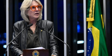 "É uma vergonha": Margareth Buzetti critica volta de Fávaro ao Senado e aponta "medo" de Lula com relatório da CPMI do INSS