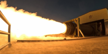 Coreia do Norte realiza teste de motor para míssil capaz de atingir o território continental dos EUA