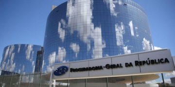 PGR recorre e quer manter aposentadoria com salário para juízes afastados