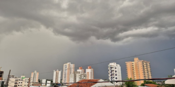 Cuiabá terá chuva neste fim de semana com temperaturas chegando a 34°