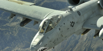 Irã diz ter derrubado um segundo avião militar dos EUA próximo ao Estreito de Ormuz