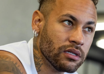Neymar gera polêmica após reagir a vídeo com declarações homofóbicas
