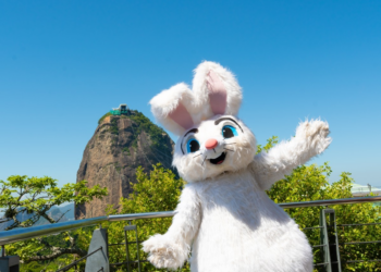 Por que celebramos a Páscoa com coelhos e ovos?