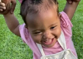 Padrasto mata menina de 1 ano com socos na barriga