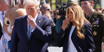 Trump diz que pode tomar 'Irã inteiro' na noite de terça-feira: 'Todas as usinas de energia serão demolidas'