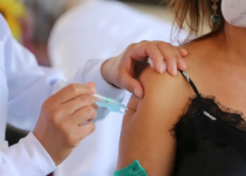 Cinco anos depois, qual é o saldo das vacinas contra a Covid-19?