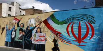 'Trabalho inacabado': iranianos relatam decepção e medo após cessar-fogo