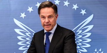 Chefe da Otan retruca Trump e diz que aliados estão fazendo 'tudo o que os EUA pedem'