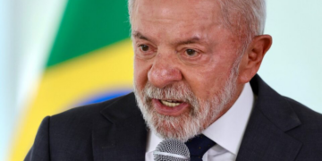 Lula fala mais sobre o Corinthians do que sobre Vorcaro ou INSS