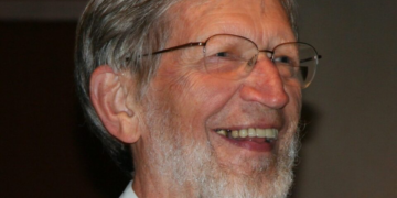 Conheça o filósofo que trouxe Deus de volta à universidade