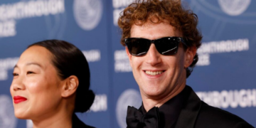 Por que bilionários estão  transferindo seu patrimônio para a Flórida? 