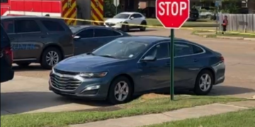 Atirador mata oito crianças em ataques a casas nos EUA, diz polícia