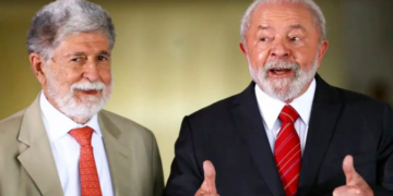 Quem é Celso Amorim e quais são as ideias defendidas em seu novo livro?