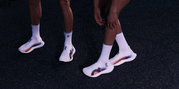 Com tênis de até R$ 2.400, On cresce rápido e busca se equilibrar entre atletas e pais de família