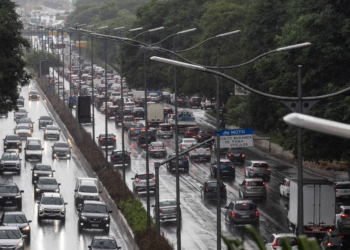 São Paulo deve ter tempo instável e chuva isolada nesta terça (28)