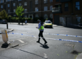 Homem é preso após duas pessoas serem atacadas a facadas em bairro judaico de Londres, diz grupo de segurança