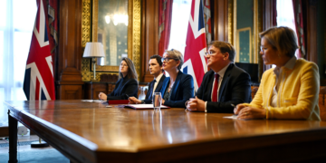 ONU vota uso de força em Ormuz; China, Rússia e França se opõem