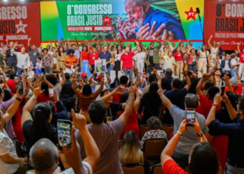 Novo manifesto do PT mistura ideias radicais com oportunismo eleitoreiro