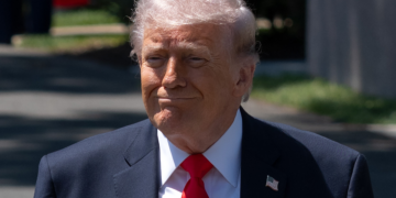 Proposta do Irã rejeitada por Trump previa liberar Estreito de Ormuz e adiar debate nuclear