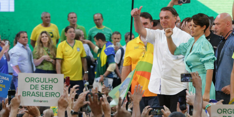 PL é o partido que mais cresceu em número de filiados; PT está entre os que mais perderam