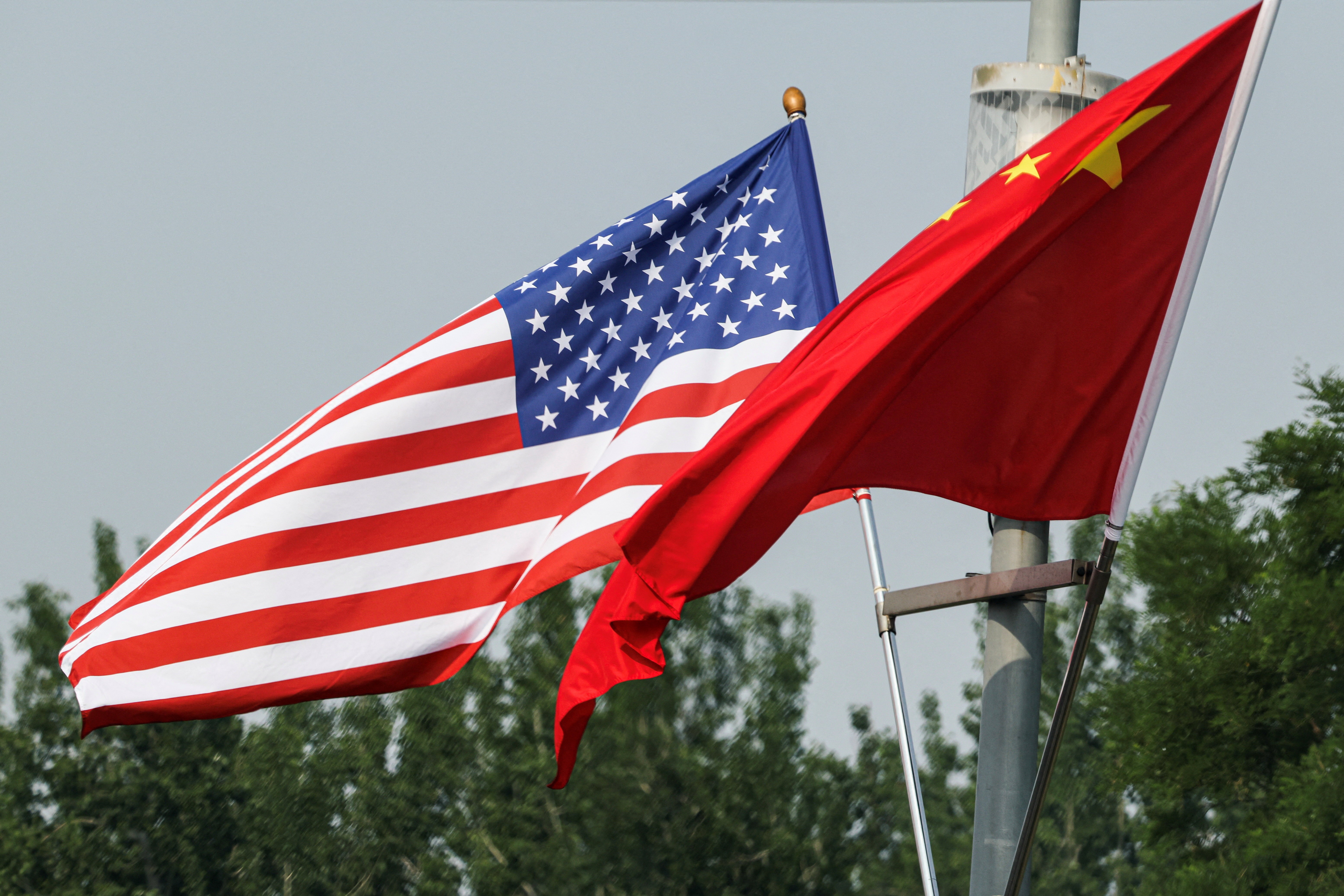 Jornalista americano é preso nos EUA acusado de atuar como agente da China, diz site