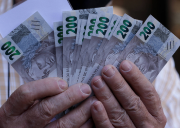 Governo central registra superávit primário de R$ 25,2 bi em abril, indica Tesouro