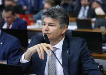 “O PT representa mais as facções do que o povo”, afirma José Medeiros ao citar lobby de Lula nos EUA