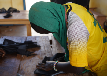 Ex-crianças-soldado aprendem ofícios para reconstruir a vida na República Centro-Africana