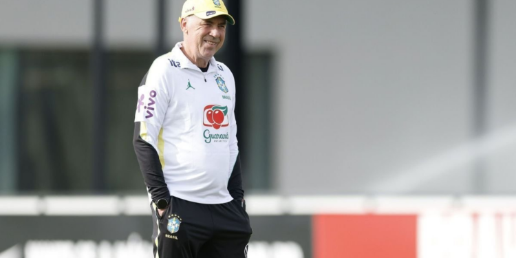 Ancelotti mantém mistério sobre escalação da Seleção Brasileira e planeja testes no amistoso contra o Egito