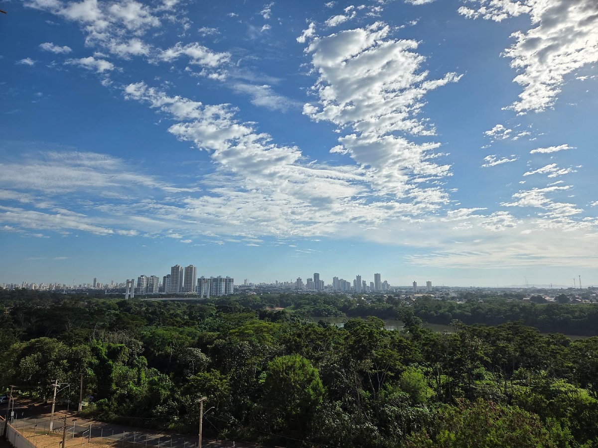 Cuiabá terá fim de semana sem chuva e calor de até 33°C