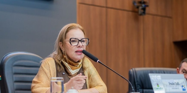 Paula Calil anuncia concurso público para a Câmara de Cuiabá em 2026