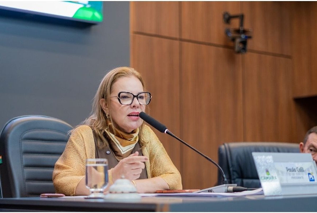 Paula Calil anuncia concurso público para a Câmara de Cuiabá em 2026