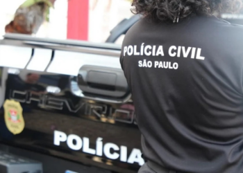 Operação em SP investiga ONG da produtora do filme sobre Bolsonaro