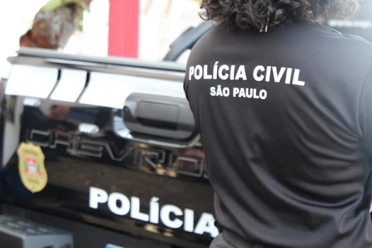 Operação em SP investiga ONG da produtora do filme sobre Bolsonaro