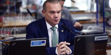 Wellington Fagundes critica classificação de facções como terroristas e diz que o Brasil pode sofrer invasões