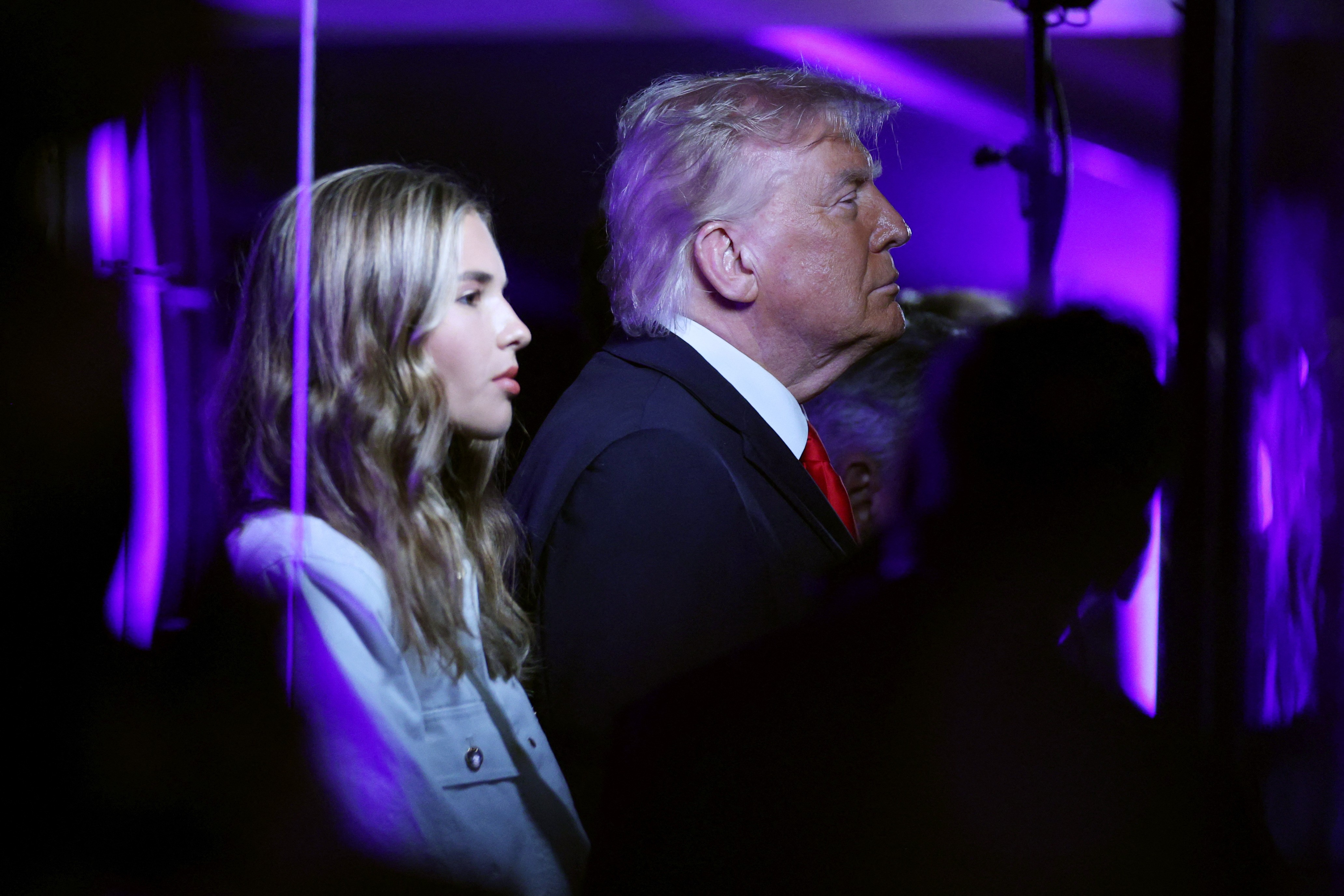 Trump é vaiado em jogo da final da NBA em Nova York durante hino nacional
