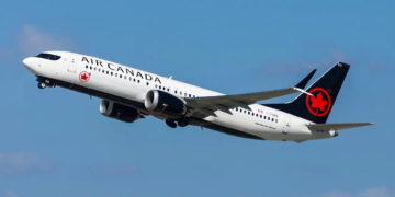 Piloto da Air Canada é acusado de voar por 17 anos com licença falsificada