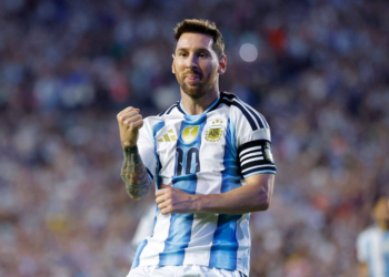 Com Messi, Argentina bate Islândia por 3 a 0 em amistoso para a Copa