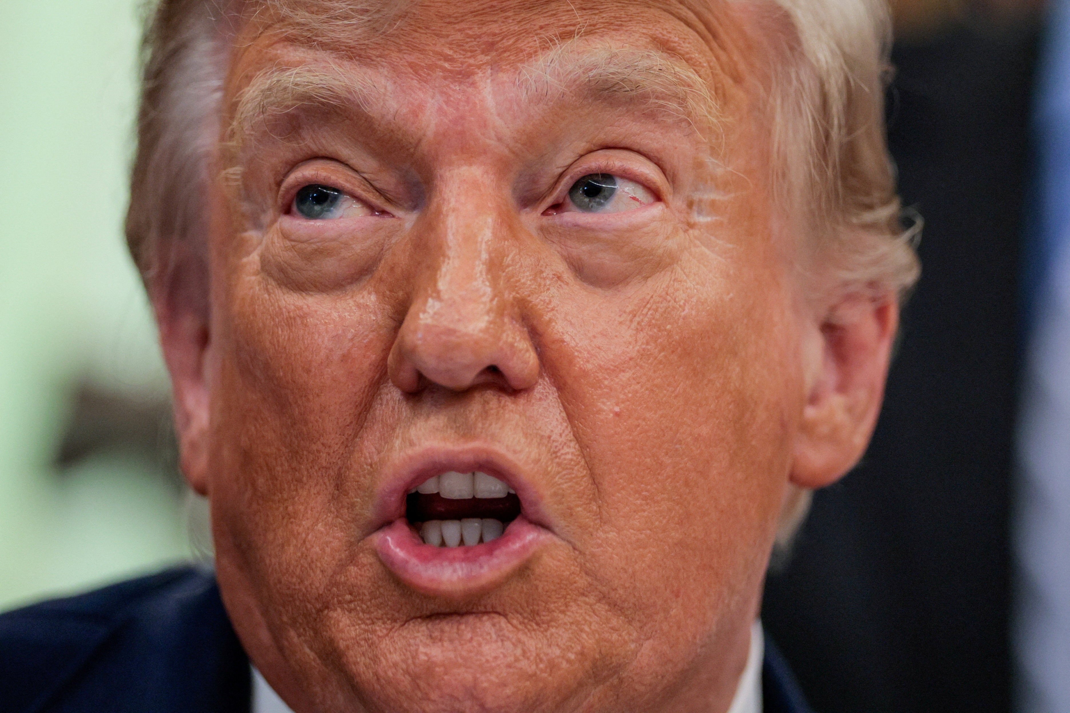 Trump diz que EUA conduziram operação secreta em Ormuz para liberar navios petroleiros