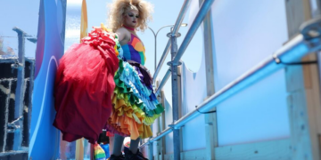 Por que o apoio à causa LGBT está caindo nos EUA?