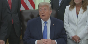 Estados Unidos planejaram operação terrestre para capturar urânio do Irã, diz TV