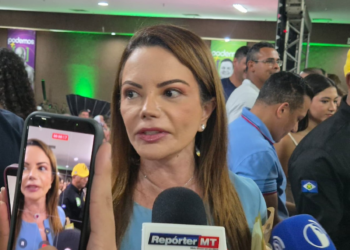 Virginia detona Wellington por querer parar obras do Parque Novo Mato Grosso: "Ele leva os netos para a Disney, a população carente não"