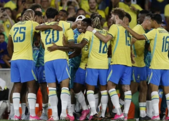 Prefeitura de Cuiabá instala dois telões para transmitir jogos da Seleção na Copa do Mundo