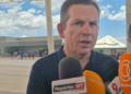 Mauro Mendes confirma presença na Marcha para Jesus, mas diz que não tem agenda com Flávio Bolsonaro