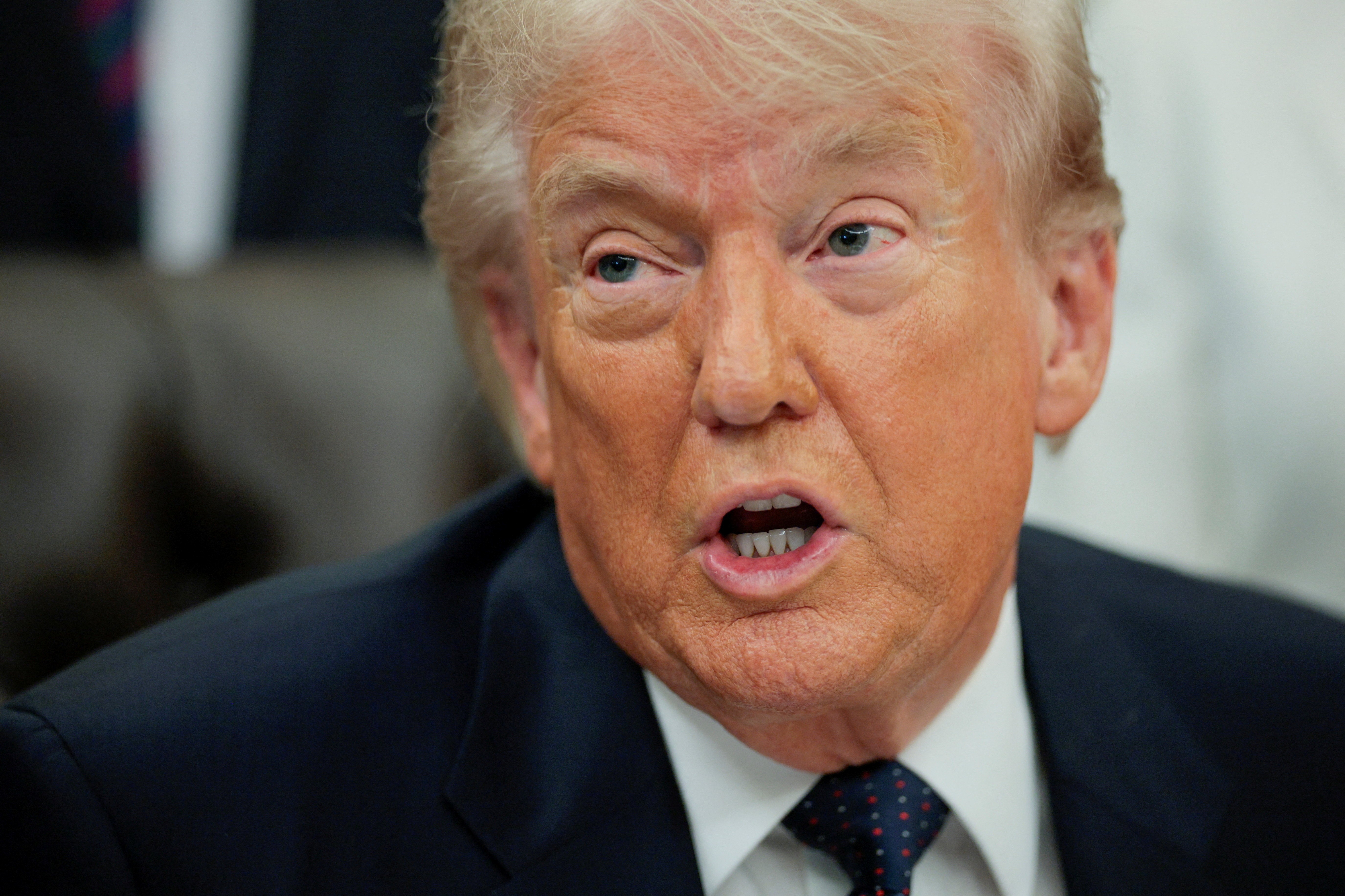Trump diz que deve alcançar acordo para estender cessar-fogo com o Irã e reabrir Ormuz na próxima semana