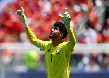 Abunada, goleiro do Qatar, vive na Copa 'momento mais bonito' depois de reveses